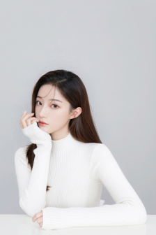 把腿抬起来一会就不疼